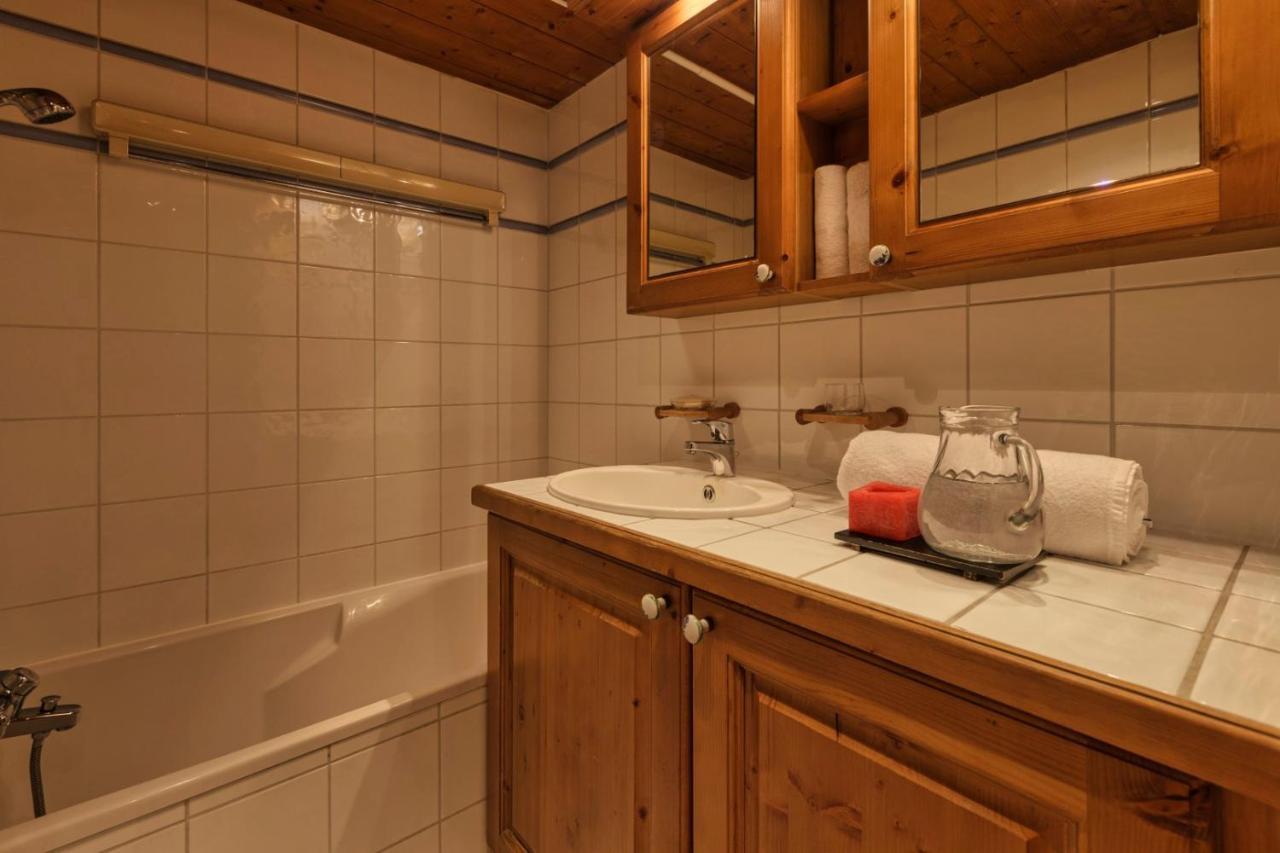 Grepon -city Center - Free Swimming Pool, Sauna, Gym - Free Parking - By Cozee Apartamento Chamonix Mont Blanc