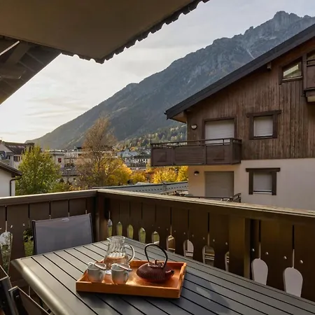 Grepon -City Center - Free Swimming Pool, Sauna, Gym - Free Parking - By Cozee Rentals Chamonix Exterior photo